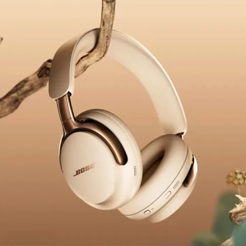 Bose-QuietComfort-Ultra-Generasi-Kedua-Dukung-Audio-Lossless-Lewat-USB-C,-Ini-Fitur-Baru-Lainnya