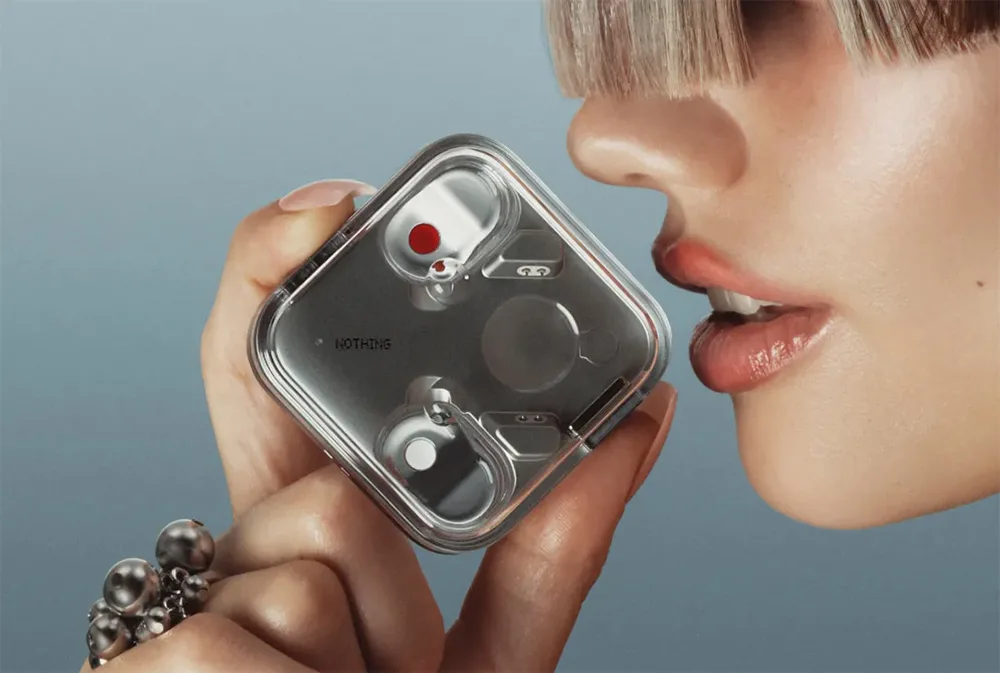 Nothing-Earbud-Ear-(3)-Hadir-dengan-Super-Mic-di-Casing-Aluminiumnya