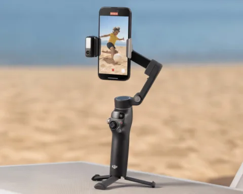 DJI Memperkenalkan Osmo Mobile 8, Gimbal Smartphone dengan Rotasi 360 Derajat dan Tracking Lebih Canggih