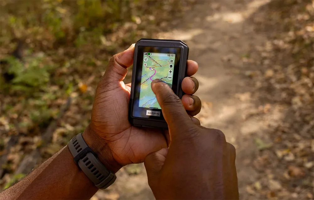 Garmin-eTrex-Touch-Adalah-Navigator-GPS-Genggam-Tangguh-dengan-Baterai-Panjang