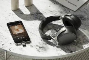 Headphone-Sennheiser-HDB-630-Baru-Mendukung-High-res-Audio-Baik-Nirkabel-maupun-Kabel