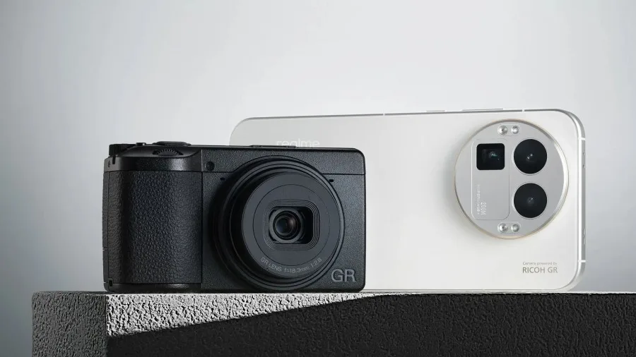 Kamera realme GT8 Pro Ditenagai Ricoh dengan Desain Kamera yang Dapat Diubah