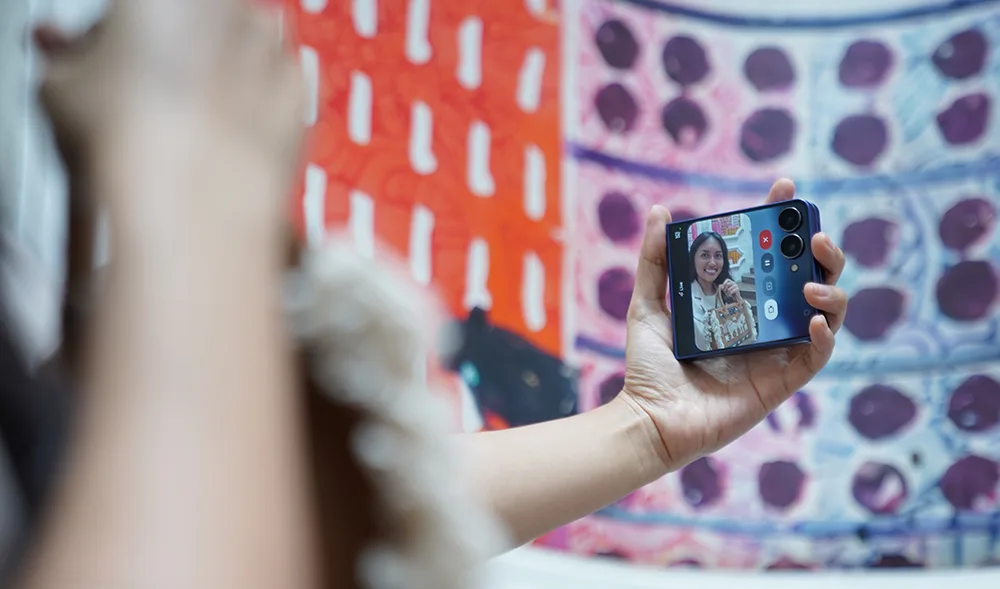 Mau Nonton Konser Cuma Galaxy Z Flip7 yang Bikin Pengalaman Kamu Lebih Praktis dan Seru