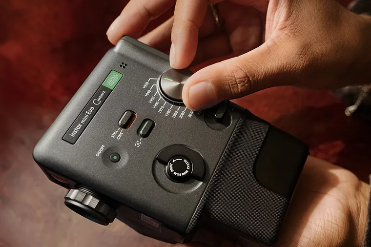 Fujifilm Instax Mini Evo Cinema