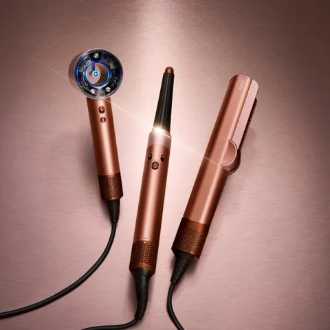 Valentine-Lebih-Istimewa-dengan-Rangkaian-Perawatan-Rambut-Amber-Silk-Dyson