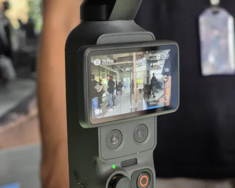 DJI Osmo Pocket 4