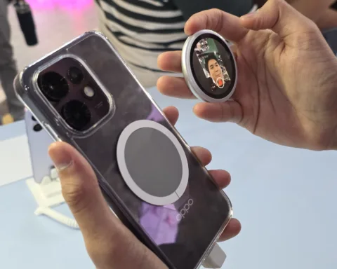 OPPO Pop Cam
