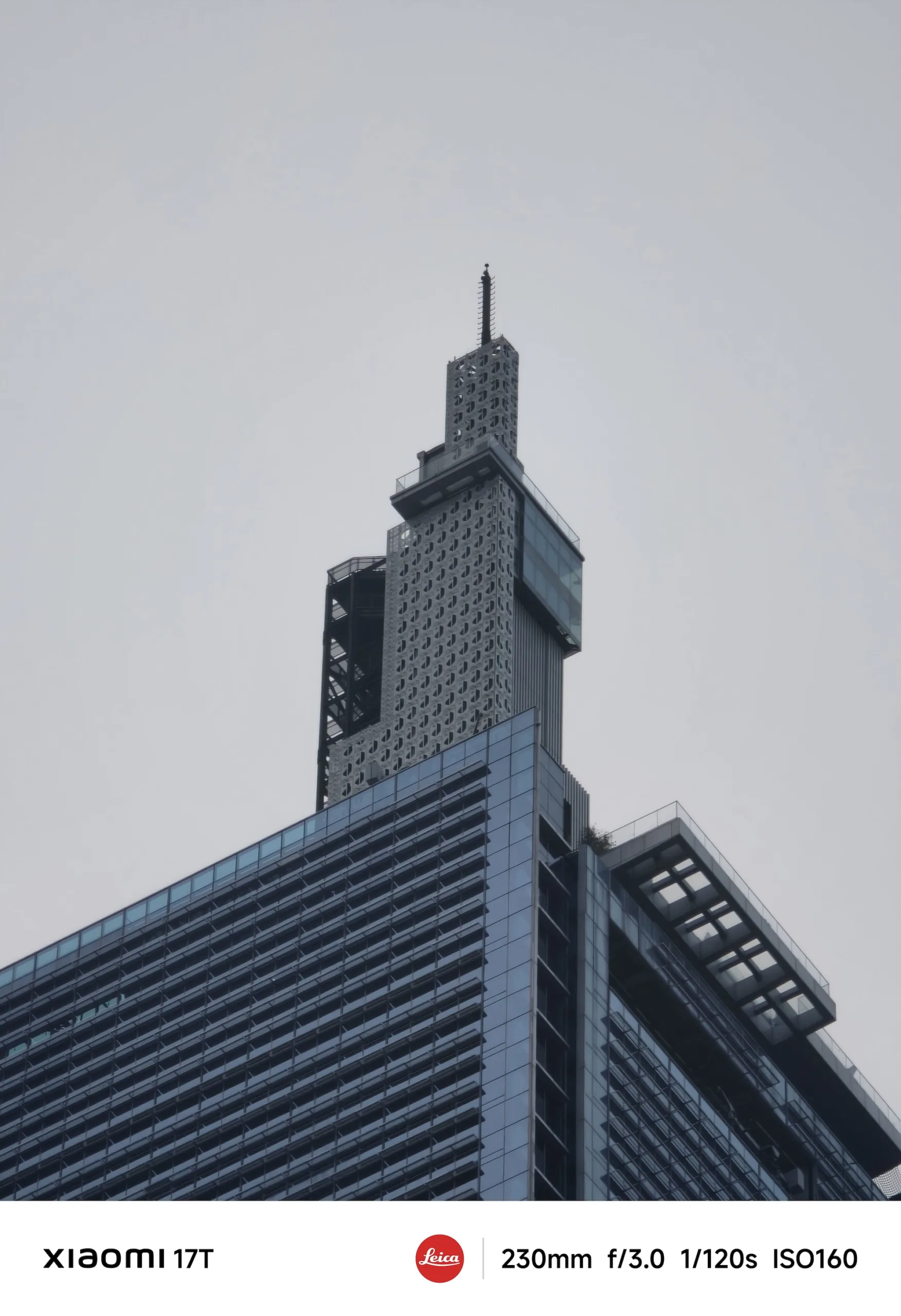 Hasil foto zoom Xiaomi 17T