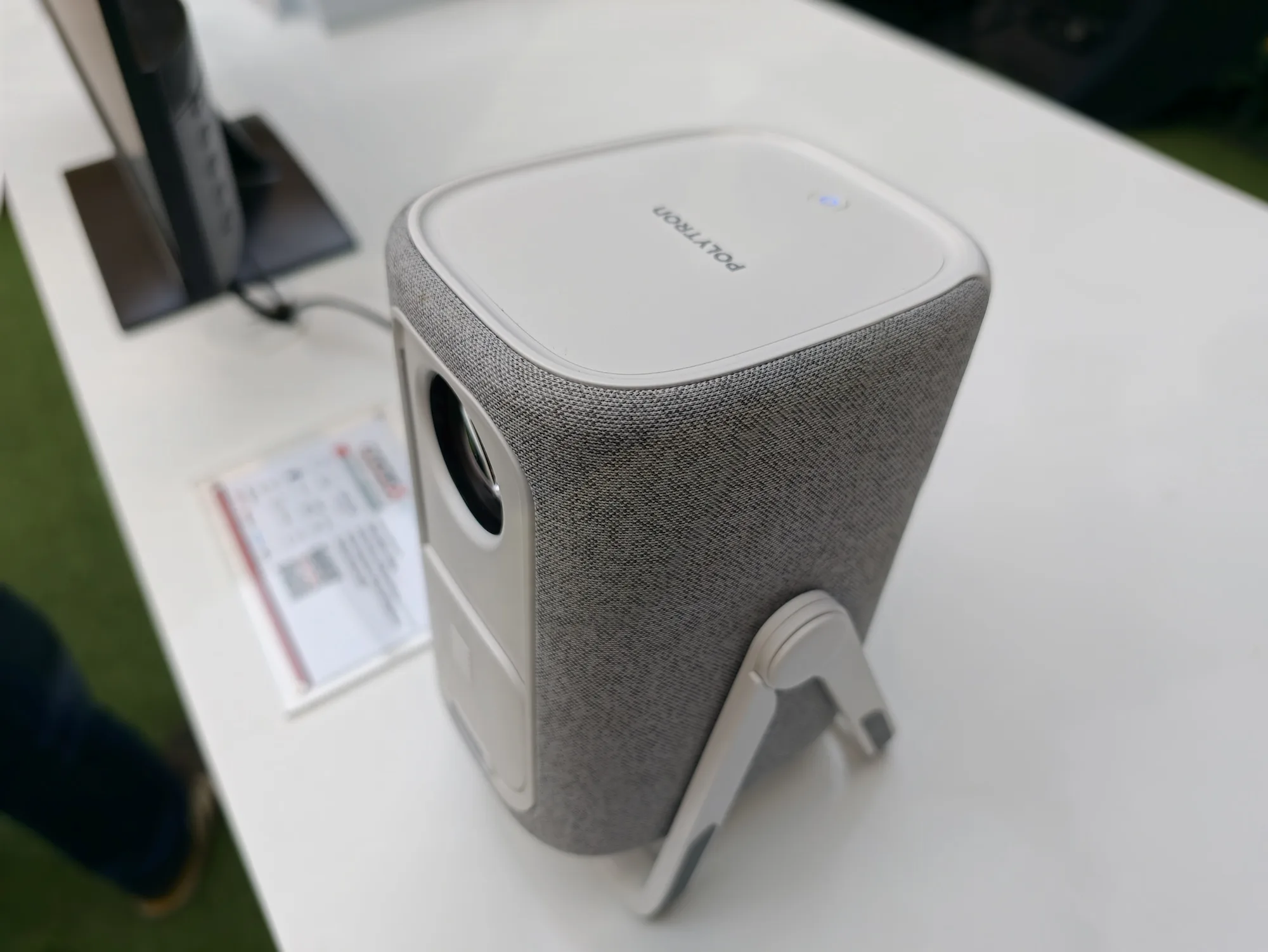 Cinemax Smart Projector FlipX