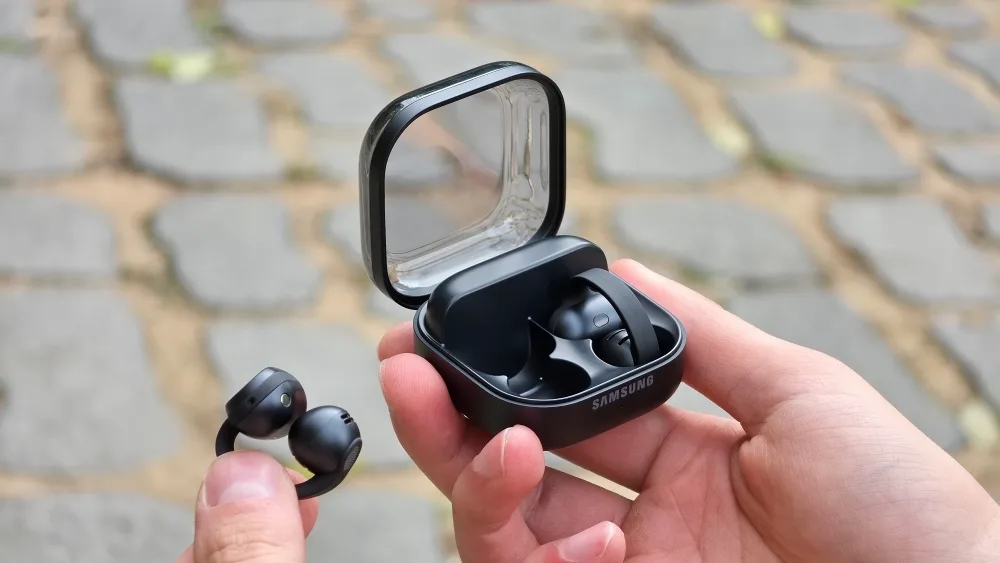 Apa itu Galaxy Buds On